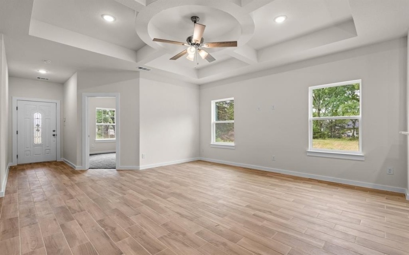 301 Kalura Way, Tool, TX 75143, 4 Bedrooms Bedrooms, ,2 BathroomsBathrooms,Residential,For Sale,301 Kalura Way,20958362