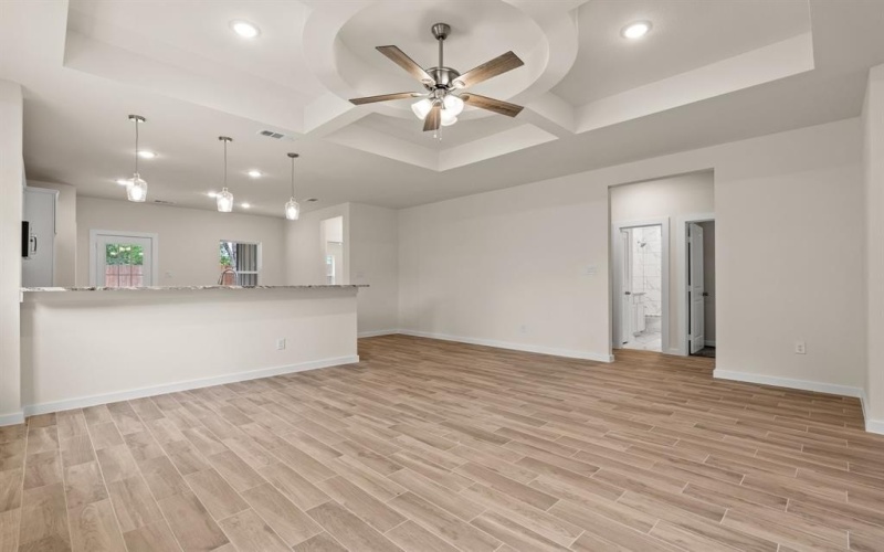 301 Kalura Way, Tool, TX 75143, 4 Bedrooms Bedrooms, ,2 BathroomsBathrooms,Residential,For Sale,301 Kalura Way,20958362