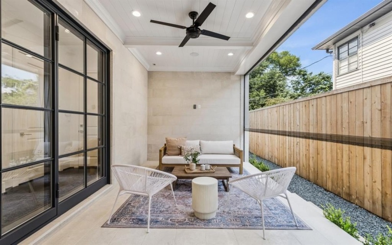 4013 Prescott Avenue, Dallas, TX 75219, 4 Bedrooms Bedrooms, ,5 BathroomsBathrooms,Residential,For Sale,4013 Prescott Avenue,20960968