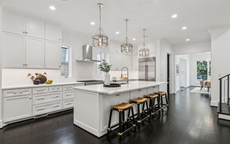 4013 Prescott Avenue, Dallas, TX 75219, 4 Bedrooms Bedrooms, ,5 BathroomsBathrooms,Residential,For Sale,4013 Prescott Avenue,20960968