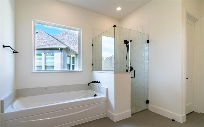 1430 Morris Crossing, Heath, TX 75126, 4 Bedrooms Bedrooms, ,3 BathroomsBathrooms,Residential,For Sale,1430 Morris Crossing,20961122