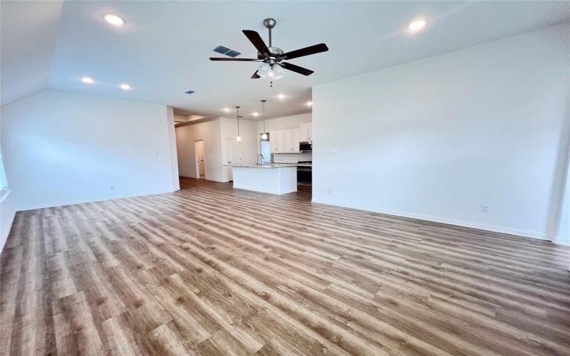 2502 Ridgecrest Lane, Sherman, TX 75092, 5 Bedrooms Bedrooms, ,3 BathroomsBathrooms,Residential Lease,For Rent,2502 Ridgecrest Lane,20961237