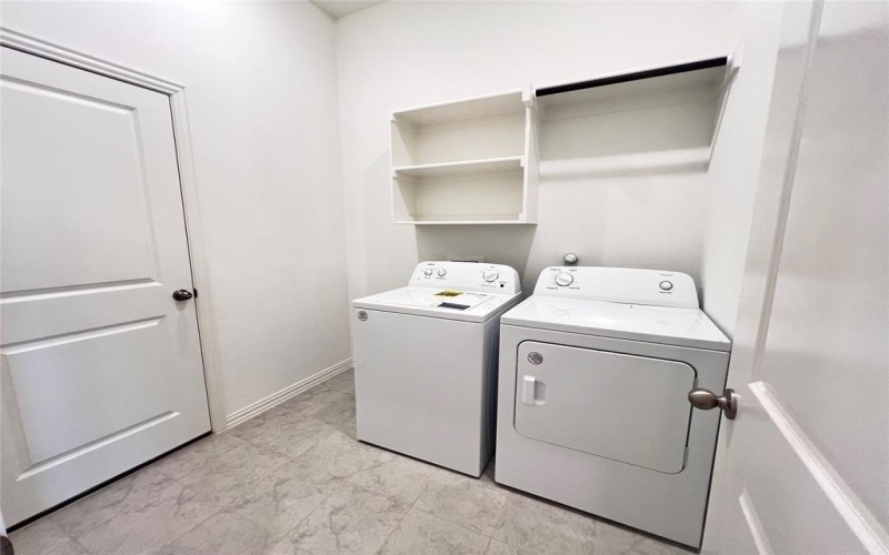 2502 Ridgecrest Lane, Sherman, TX 75092, 5 Bedrooms Bedrooms, ,3 BathroomsBathrooms,Residential Lease,For Rent,2502 Ridgecrest Lane,20961237