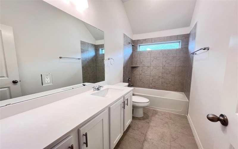 2502 Ridgecrest Lane, Sherman, TX 75092, 5 Bedrooms Bedrooms, ,3 BathroomsBathrooms,Residential Lease,For Rent,2502 Ridgecrest Lane,20961237
