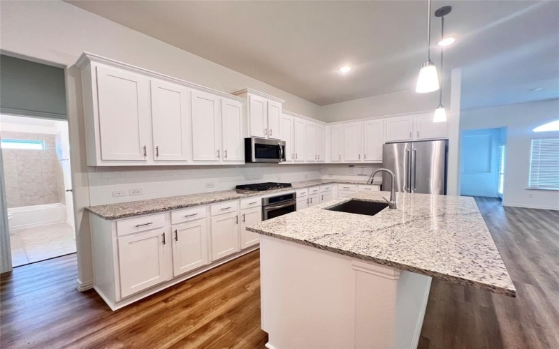 2502 Ridgecrest Lane, Sherman, TX 75092, 5 Bedrooms Bedrooms, ,3 BathroomsBathrooms,Residential Lease,For Rent,2502 Ridgecrest Lane,20961237