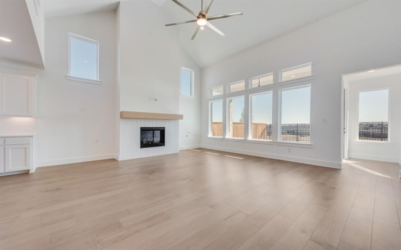 2850 Winfrey Point, Prosper, TX 75078, 4 Bedrooms Bedrooms, ,3 BathroomsBathrooms,Residential,For Sale,2850 Winfrey Point,20961420