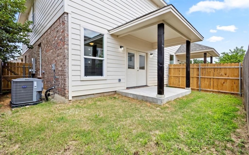 2310 Bloomfield Drive, Arlington, TX 76012, 3 Habitaciones Habitaciones , ,2 BañosBaños,Residential Lease,En Alquiler,2310 Bloomfield Drive,20961634