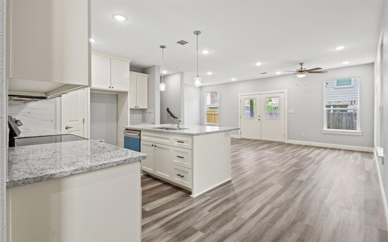 2310 Bloomfield Drive, Arlington, TX 76012, 3 Habitaciones Habitaciones , ,2 BañosBaños,Residential Lease,En Alquiler,2310 Bloomfield Drive,20961634