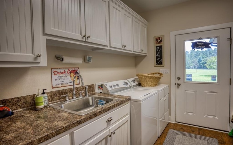 2219 ACR 1217, Grapeland, TX 75844, 3 Bedrooms Bedrooms, ,2 BathroomsBathrooms,Residential,For Sale,2219 ACR 1217,20961719