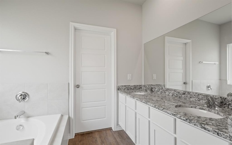 10605 Stag Lane, Fort Worth, TX 76036, 4 Bedrooms Bedrooms, ,2 BathroomsBathrooms,Residential,For Sale,10605 Stag Lane,20961739