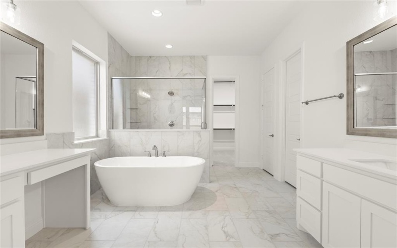 1724 Ruby Way, Rockwall, TX 75087, 4 Habitaciones Habitaciones , ,5 BañosBaños,Residential,En Venta,1724 Ruby Way,20961880