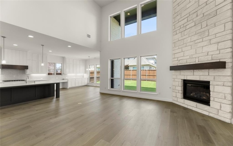 1724 Ruby Way, Rockwall, TX 75087, 4 Habitaciones Habitaciones , ,5 BañosBaños,Residential,En Venta,1724 Ruby Way,20961880