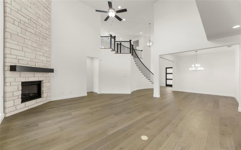 1724 Ruby Way, Rockwall, TX 75087, 4 Habitaciones Habitaciones , ,5 BañosBaños,Residential,En Venta,1724 Ruby Way,20961880