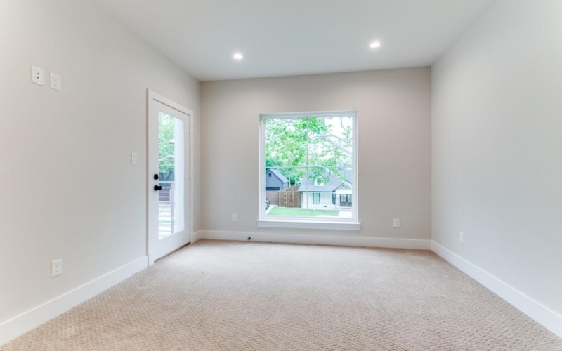 3911 Hawick Lane, Dallas, TX 75220, 6 Bedrooms Bedrooms, ,6 BathroomsBathrooms,Residential,For Sale,3911 Hawick Lane,20961935