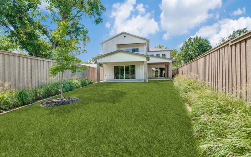 3911 Hawick Lane, Dallas, TX 75220, 6 Bedrooms Bedrooms, ,6 BathroomsBathrooms,Residential,For Sale,3911 Hawick Lane,20961935