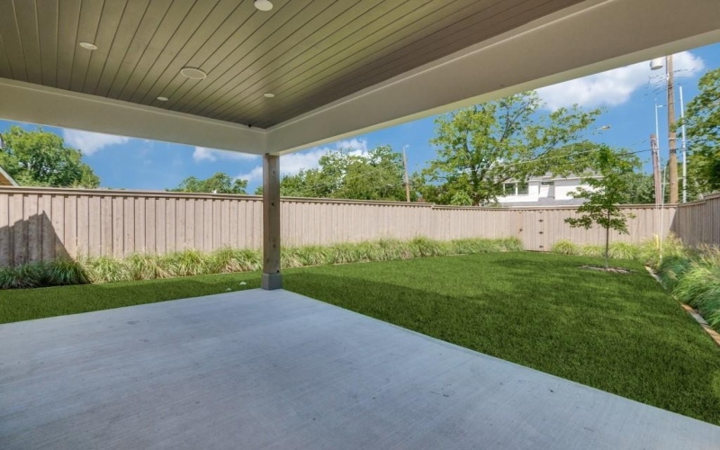 3911 Hawick Lane, Dallas, TX 75220, 6 Bedrooms Bedrooms, ,6 BathroomsBathrooms,Residential,For Sale,3911 Hawick Lane,20961935