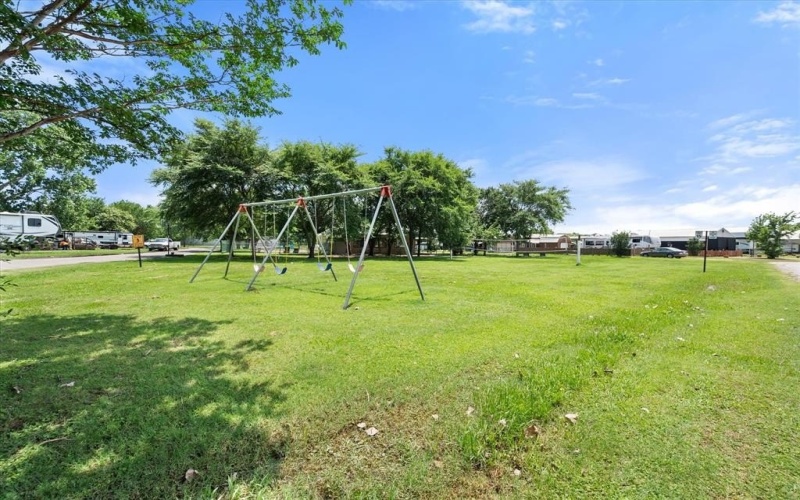 2016 Teel Trail, Corsicana, TX 75109, 1 Bedroom Bedrooms, ,1 BathroomBathrooms,Residential,For Sale,2016 Teel Trail,20961986
