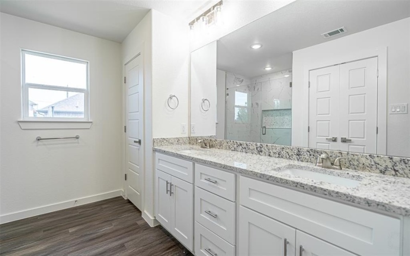 5201 Little Rock Road, Granbury, TX 76048, 3 Bedrooms Bedrooms, ,2 BathroomsBathrooms,Residential,For Sale,5201 Little Rock Road,20962006