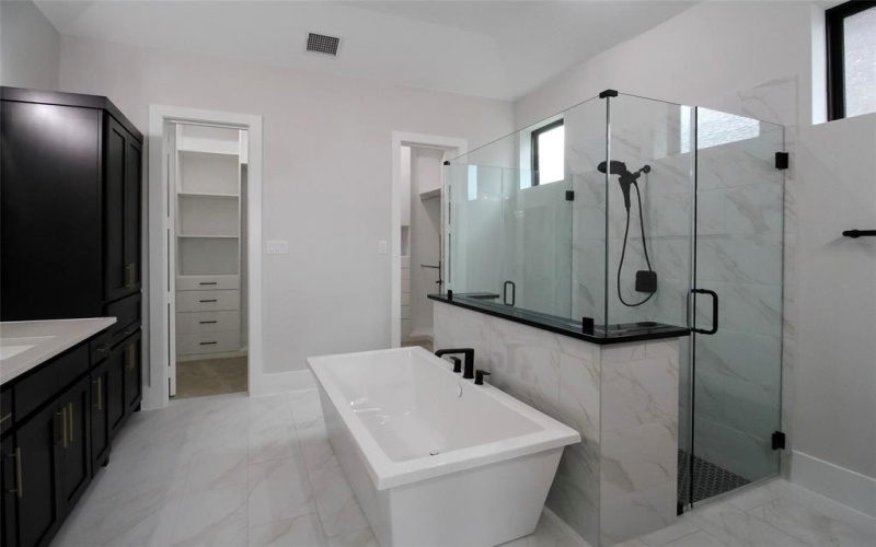 10787 Leake Lane, Frisco, TX 75035, 5 Bedrooms Bedrooms, ,6 BathroomsBathrooms,Residential,For Sale,10787 Leake Lane,20962104