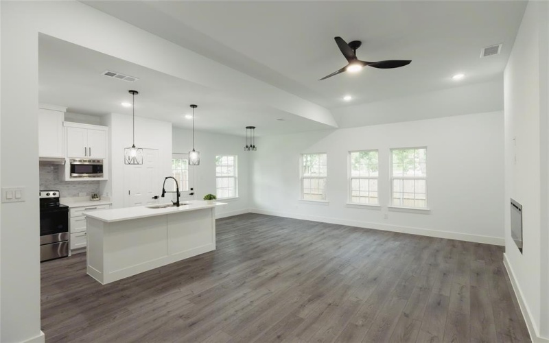 1903 King Street, Greenville, TX 75401, 3 Habitaciones Habitaciones , ,2 BañosBaños,Residential,En Venta,1903 King Street,20962178