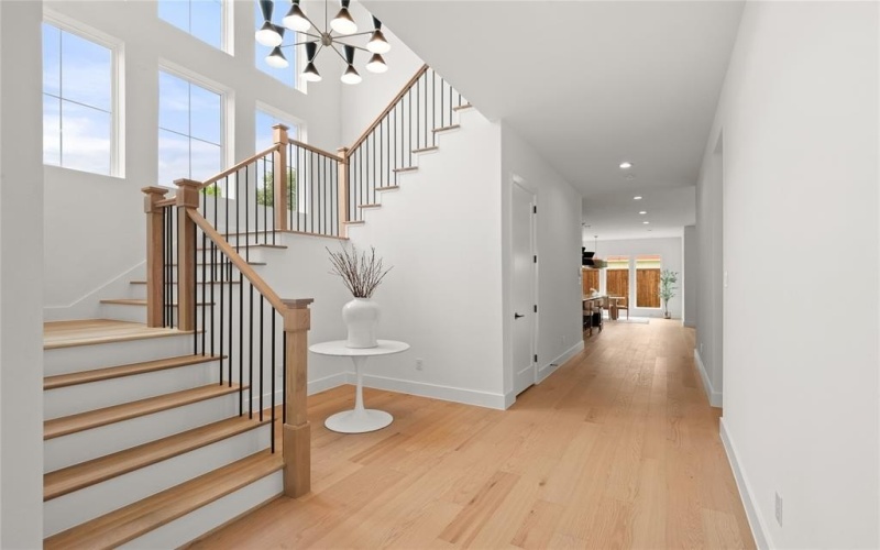 10321 Lakemere Drive, Dallas, TX 75238, 5 Bedrooms Bedrooms, ,5 BathroomsBathrooms,Residential,For Sale,10321 Lakemere Drive,20962245