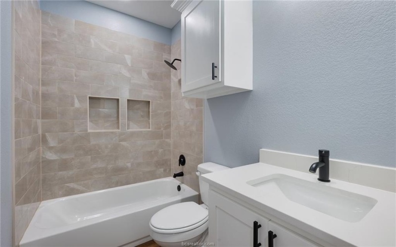 1108 Richard Street #B, Bryan, TX 77803, 3 Bedrooms Bedrooms, ,2 BathroomsBathrooms,Residential,For Sale,1108 Richard Street,25006677