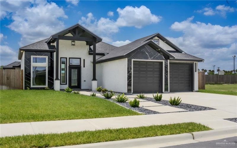 537 Kiwi Street, Edinburg, TX 78541, 3 Habitaciones Habitaciones , ,2 BañosBaños,Residential,En Venta,537 Kiwi Street,473196