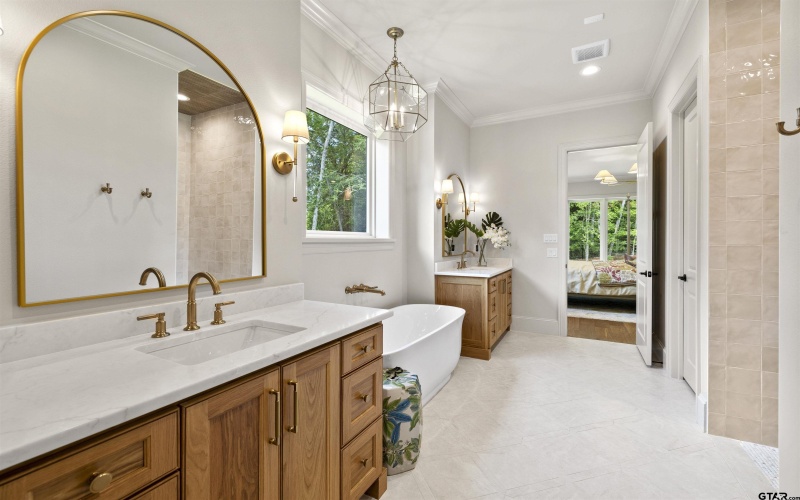 8810 Wilder Trail, Tyler, TX 75703, 5 Bedrooms Bedrooms, ,5 BathroomsBathrooms,Residential,For Sale,8810 Wilder Trail,25008703
