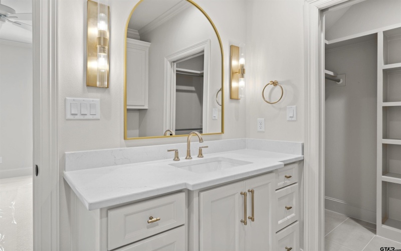 8810 Wilder Trail, Tyler, TX 75703, 5 Bedrooms Bedrooms, ,5 BathroomsBathrooms,Residential,For Sale,8810 Wilder Trail,25008703