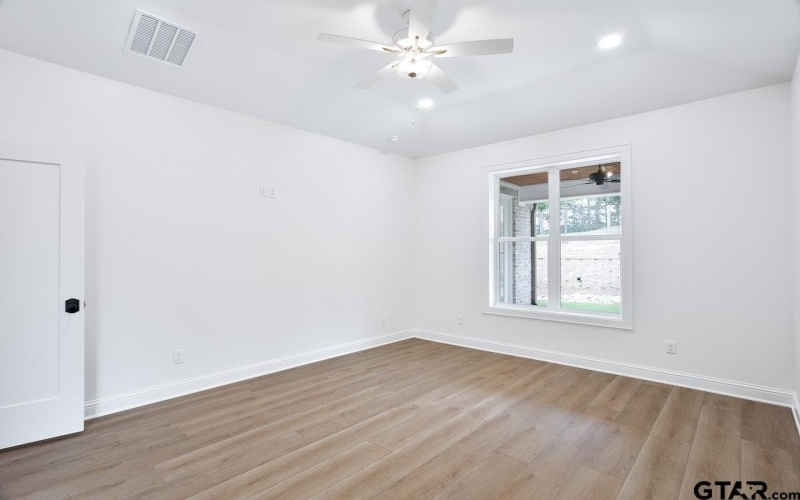 9244 Villas Court, Tyler, TX 75703, 3 Habitaciones Habitaciones , ,3 BañosBaños,Residential,En Venta,9244 Villas Court,25008710