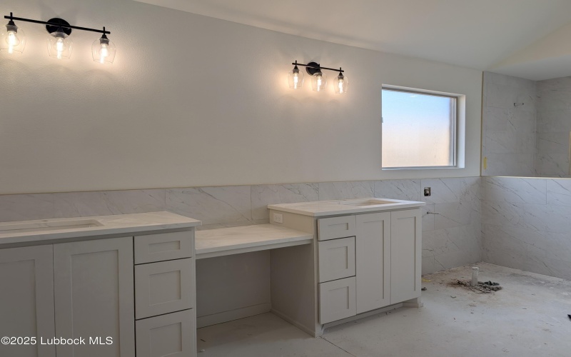 3607 127th Street, Lubbock, TX 79423, 4 Habitaciones Habitaciones , ,3 BañosBaños,Residential,En Venta,3607 127th Street,202555930