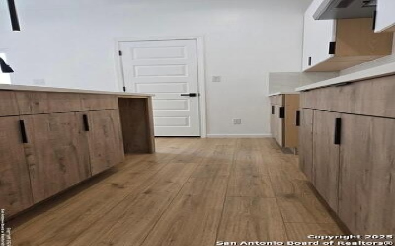 1834 Montana #101, San Antonio, TX 78203, 3 Habitaciones Habitaciones , ,2 BañosBaños,Residential,En Venta,1834 Montana,1873756