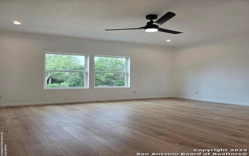 1834 Montana #101, San Antonio, TX 78203, 3 Habitaciones Habitaciones , ,2 BañosBaños,Residential,En Venta,1834 Montana,1873756