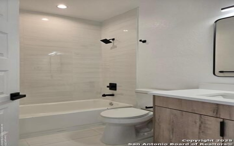 1834 Montana #101, San Antonio, TX 78203, 3 Habitaciones Habitaciones , ,2 BañosBaños,Residential,En Venta,1834 Montana,1873756