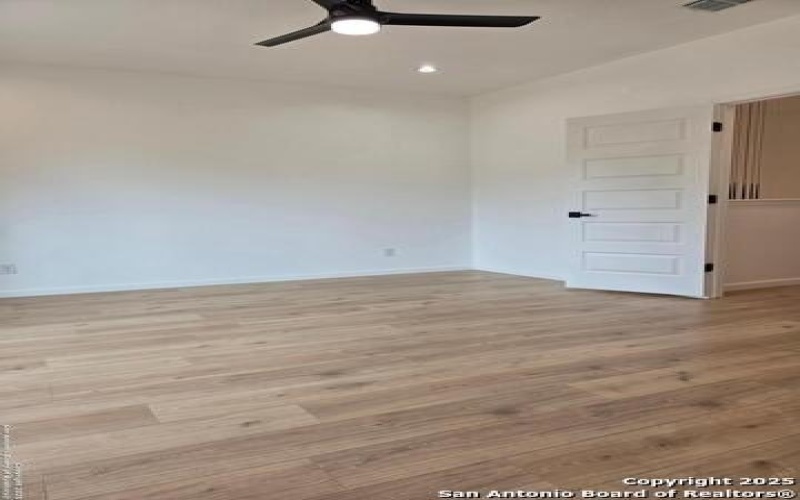 1834 Montana #101, San Antonio, TX 78203, 3 Habitaciones Habitaciones , ,2 BañosBaños,Residential,En Venta,1834 Montana,1873756