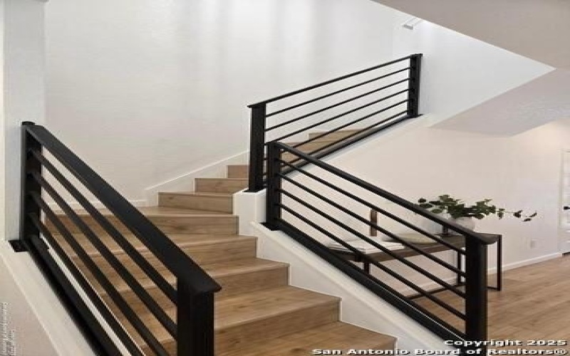1834 Montana #201, San Antonio, TX 78203, 3 Habitaciones Habitaciones , ,2 BañosBaños,Residential,En Venta,1834 Montana,1873763