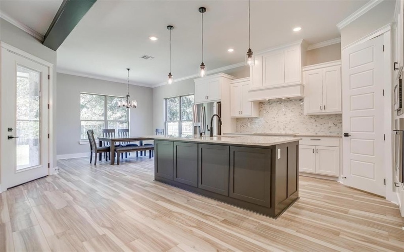 908 Meadowlark Lane, Granbury, TX 76048, 4 Habitaciones Habitaciones , ,2 BañosBaños,Residential Lease,En Alquiler,908 Meadowlark Lane,20951125