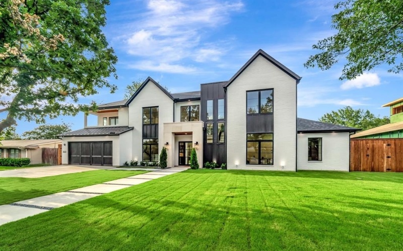 3523 Whitehall Drive, Dallas, TX 75229, 5 Bedrooms Bedrooms, ,6 BathroomsBathrooms,Residential,For Sale,3523 Whitehall Drive,20958382