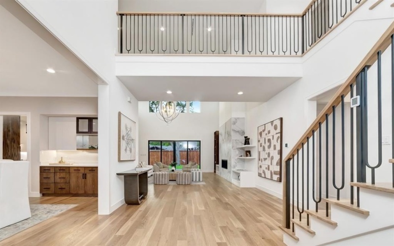 3523 Whitehall Drive, Dallas, TX 75229, 5 Bedrooms Bedrooms, ,6 BathroomsBathrooms,Residential,For Sale,3523 Whitehall Drive,20958382