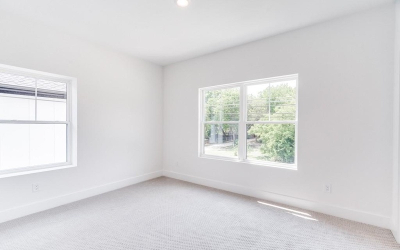 708 W White Avenue, McKinney, TX 75069, 4 Habitaciones Habitaciones , ,3 BañosBaños,Residential Lease,En Alquiler,708 W White Avenue,20962310