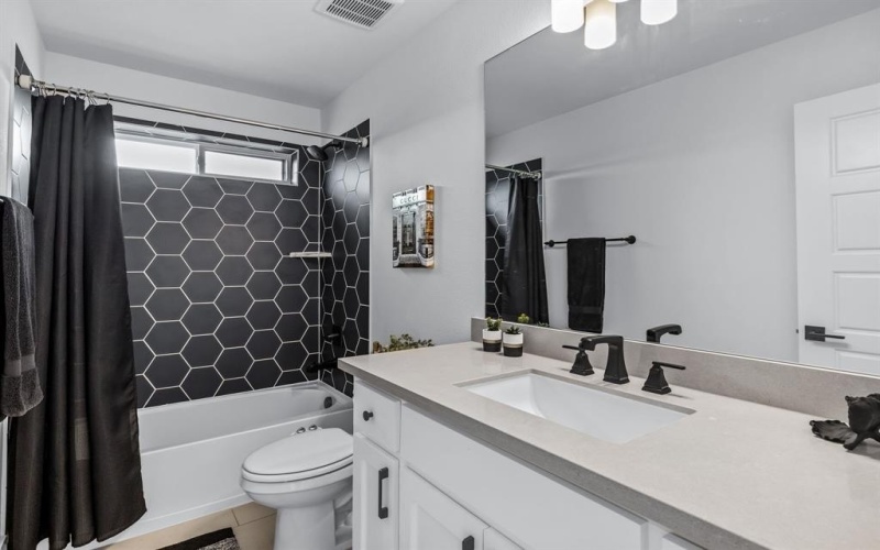 1733 Cousins Trail, Frisco, TX 75034, 4 Habitaciones Habitaciones , ,5 BañosBaños,Residential,En Venta,1733 Cousins Trail,20962556
