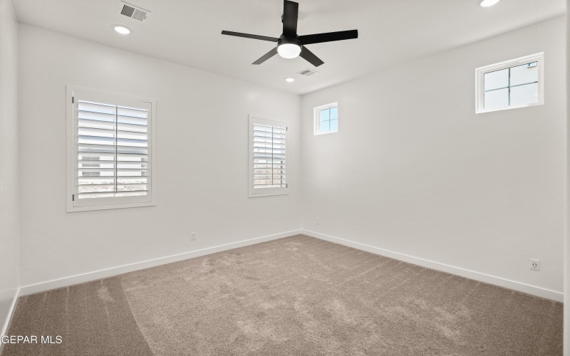 13992 Summer Haill Avenue, El Paso, TX 79928, 4 Bedrooms Bedrooms, ,2 BathroomsBathrooms,Residential,For Sale,13992 Summer Haill Avenue,924143