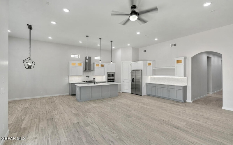 13972 Summer Hail Avenue, El Paso, TX 79928, 4 Habitaciones Habitaciones , ,3 BañosBaños,Residential,En Venta,13972 Summer Hail Avenue,924157