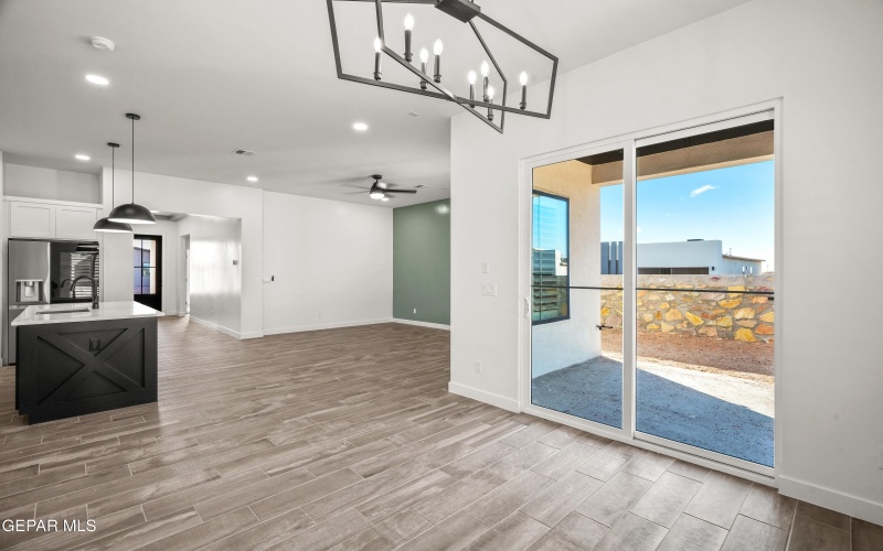 13917 Summer Wave Avenue, El Paso, TX 79928, 3 Habitaciones Habitaciones , ,2 BañosBaños,Residential,En Venta,13917 Summer Wave Avenue,924167