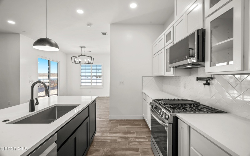 13917 Summer Wave Avenue, El Paso, TX 79928, 3 Habitaciones Habitaciones , ,2 BañosBaños,Residential,En Venta,13917 Summer Wave Avenue,924167