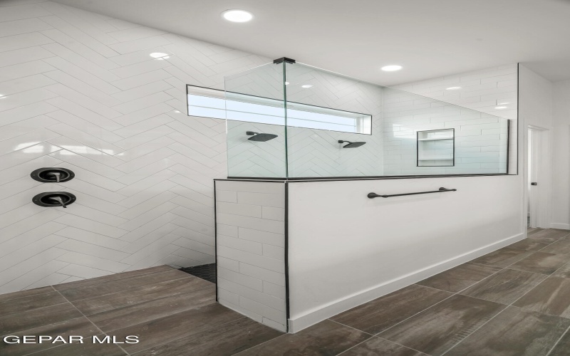 13917 Summer Wave Avenue, El Paso, TX 79928, 3 Habitaciones Habitaciones , ,2 BañosBaños,Residential,En Venta,13917 Summer Wave Avenue,924167