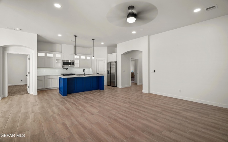 13929 Summer Wave Avenue, El Paso, TX 79928, 3 Habitaciones Habitaciones , ,2 BañosBaños,Residential,En Venta,13929 Summer Wave Avenue,924168