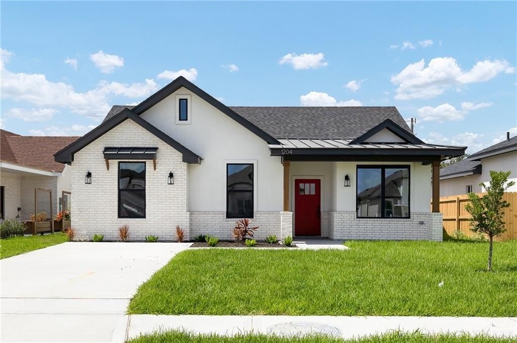 1204 E Acacia Drive, San Juan, TX 78589, 3 Bedrooms Bedrooms, ,2 BathroomsBathrooms,Residential,For Sale,1204 E Acacia Drive,473219