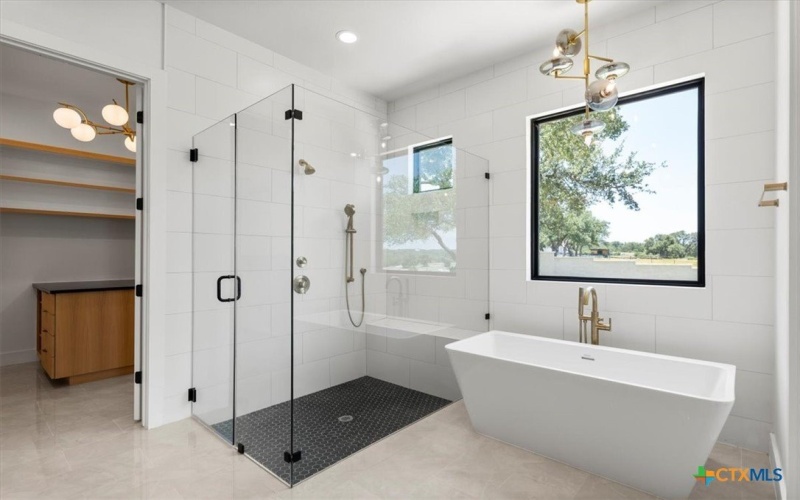 1000 Southlake Ranch Road, Georgetown, TX 78628, 6 Bedrooms Bedrooms, ,5 BathroomsBathrooms,Residential,For Sale,1000 Southlake Ranch Road,582612