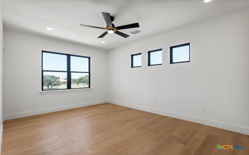 1000 Southlake Ranch Road, Georgetown, TX 78628, 6 Bedrooms Bedrooms, ,5 BathroomsBathrooms,Residential,For Sale,1000 Southlake Ranch Road,582612